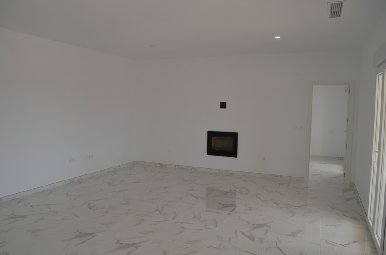 5 Bed, 3 Bath, HouseFor Sale, Pinoso, Alicante