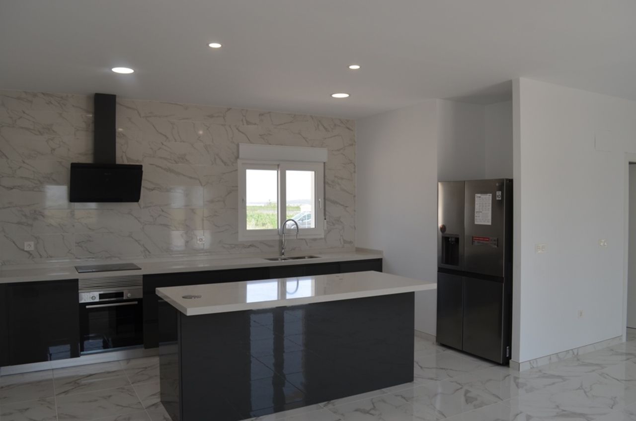 5 Bed, 3 Bath, HouseFor Sale, Pinoso, Alicante