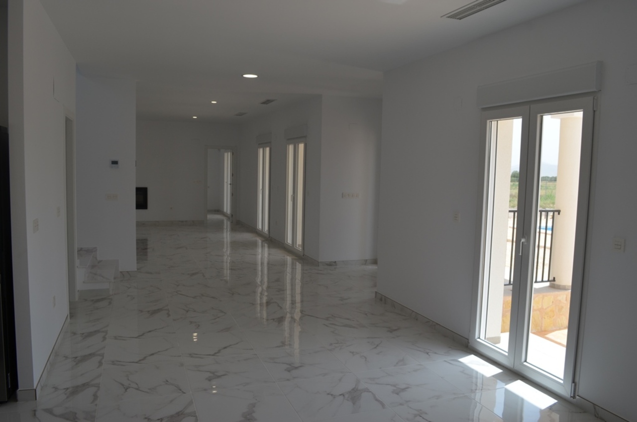 5 Bed, 3 Bath, HouseFor Sale, Pinoso, Alicante