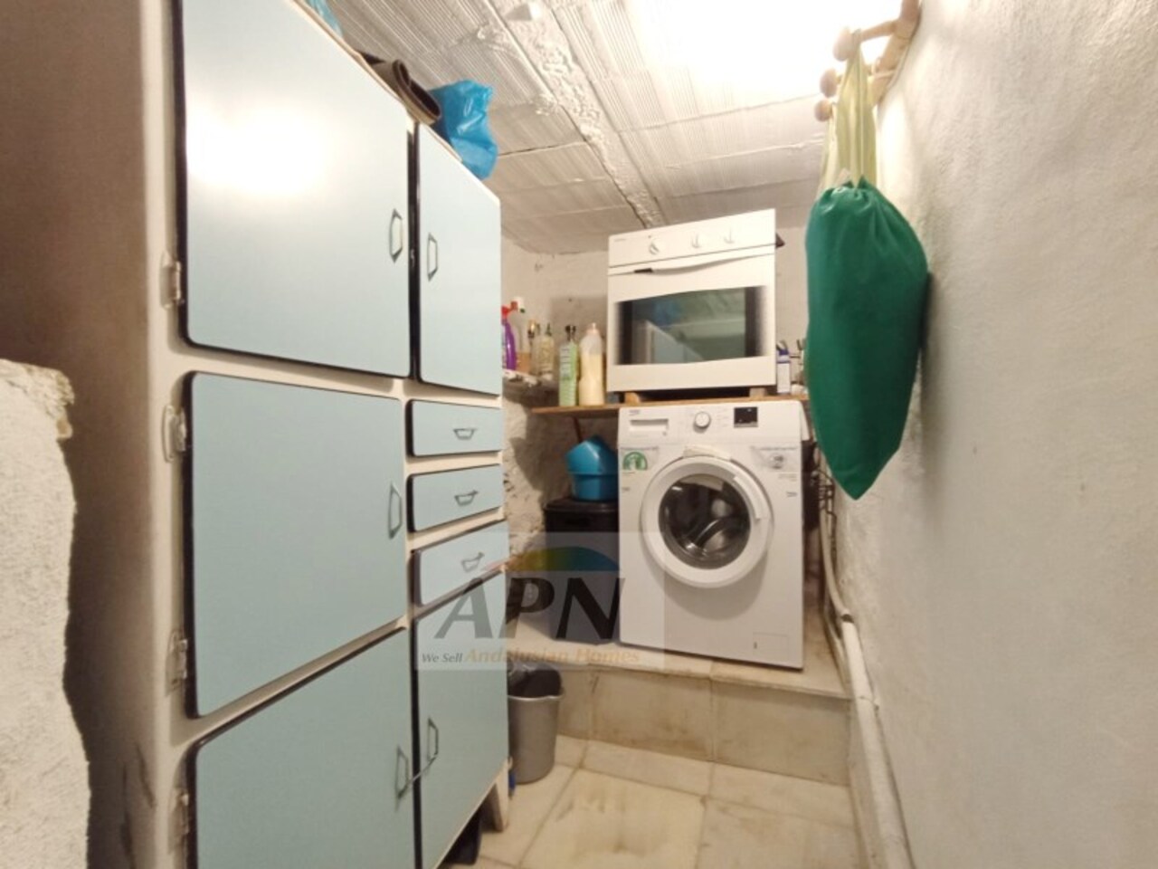 4 Bed, 1 Bath, HouseFor Sale, Álora, Malaga