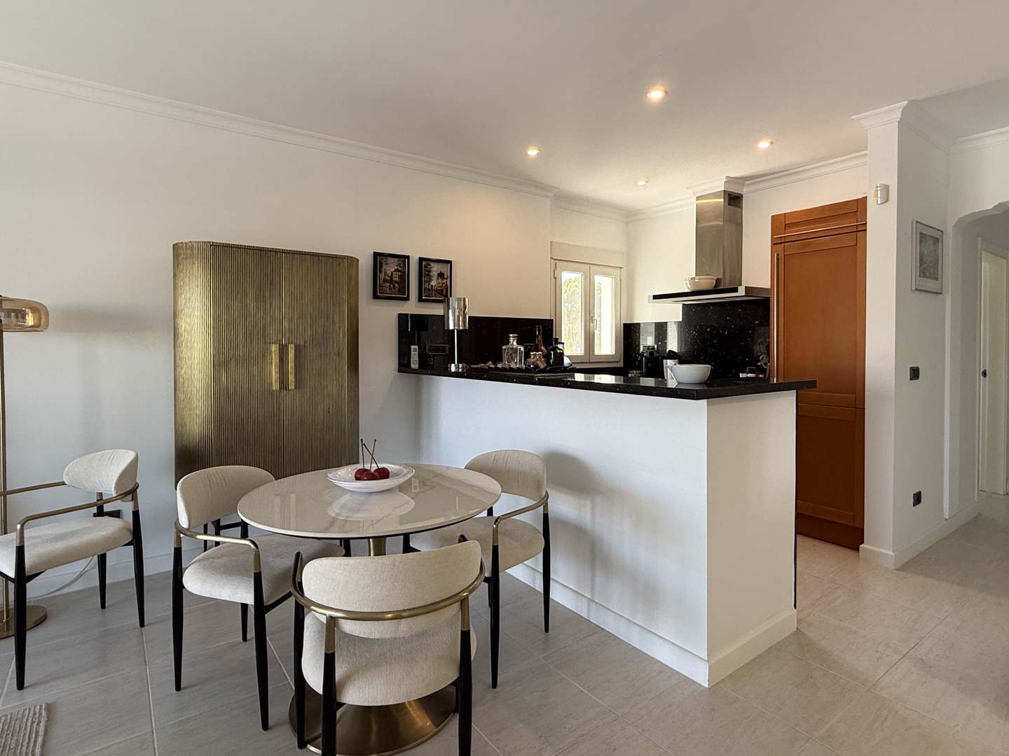 2 Bed, 1 Bath, ApartmentFor Sale, Benissa, Alicante