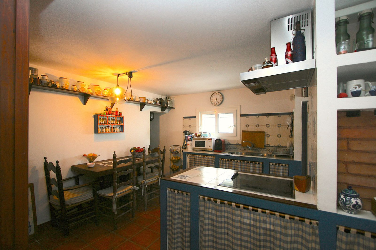 4 Bed, 4 Bath, HouseFor Sale, Mijas Costa, Malaga