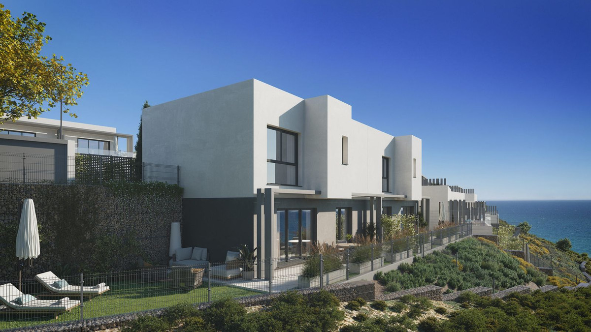 3 Bed, 2 Bath, HouseFor Sale, Malagueta, Malaga