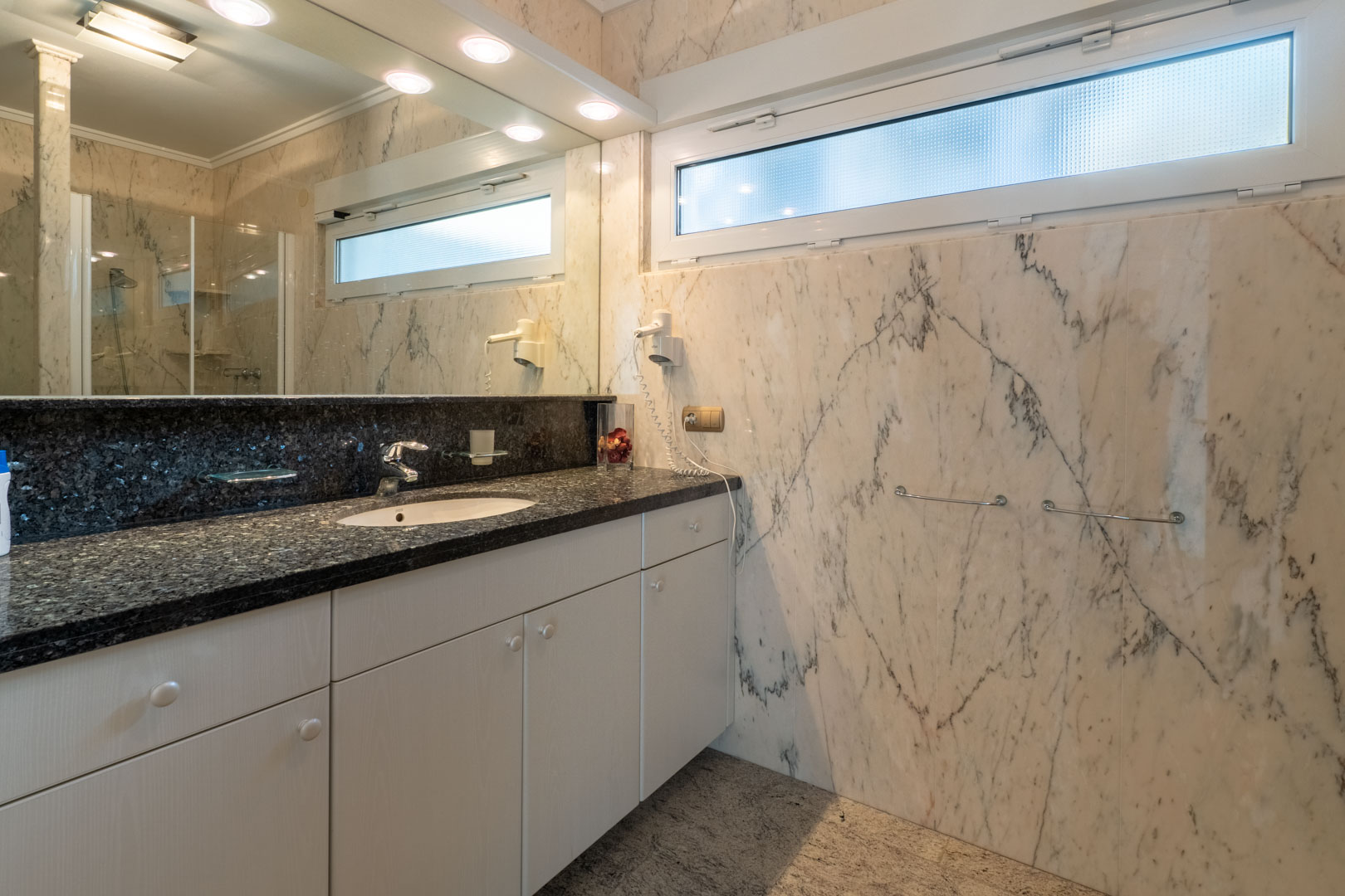 4 Bed, 4 Bath, HouseFor Sale, Moraira, Alicante