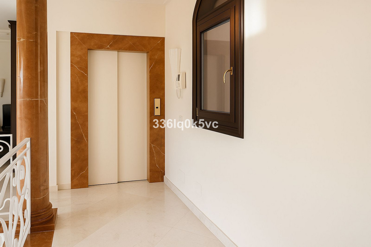 4 Bed, 5 Bath, HouseFor Sale, Sierra Blanca, Malaga