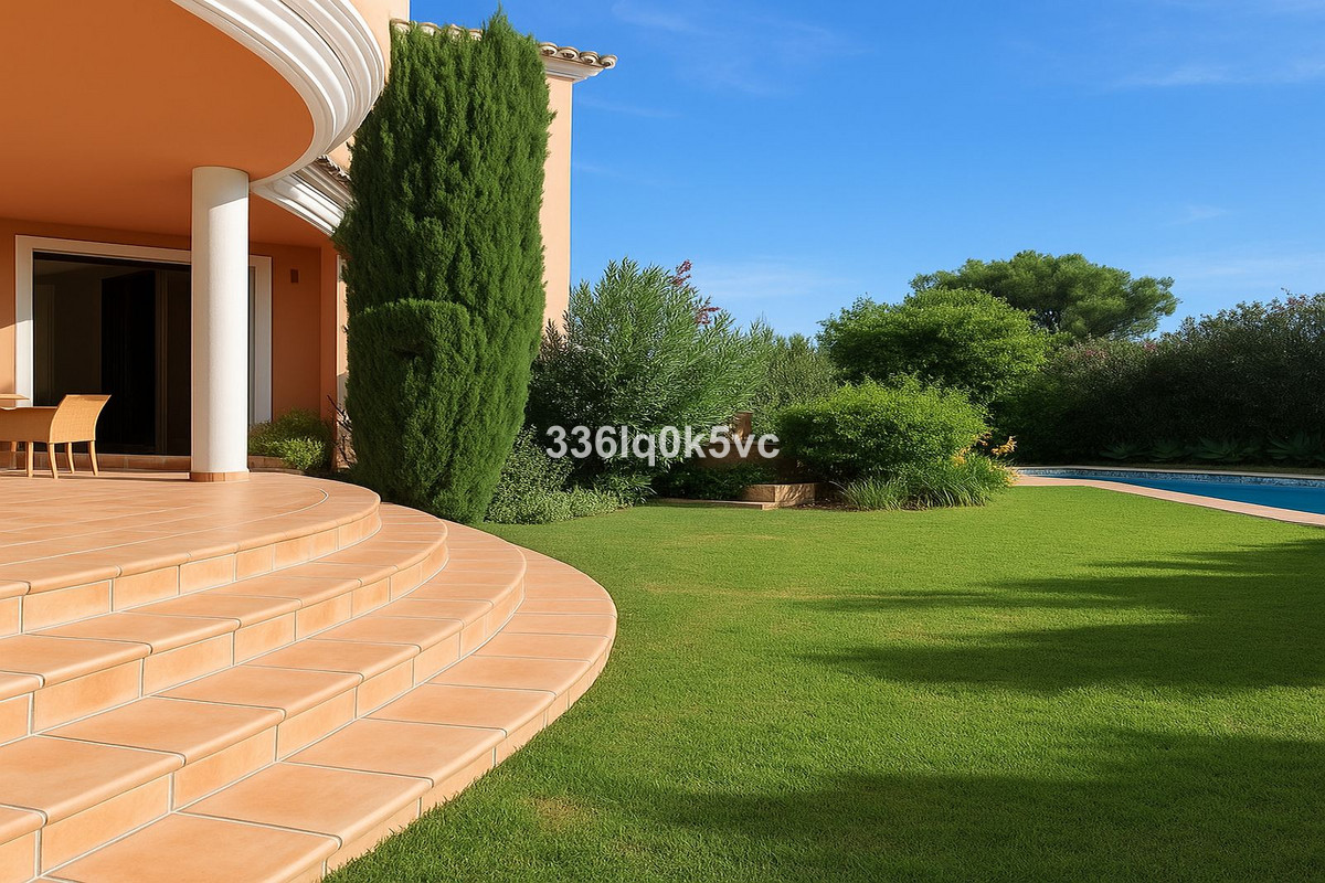 4 Bed, 5 Bath, HouseFor Sale, Sierra Blanca, Malaga