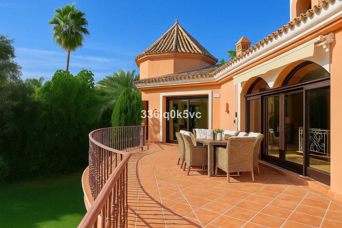 4 Bed, 5 Bath, HouseFor Sale, Sierra Blanca, Malaga