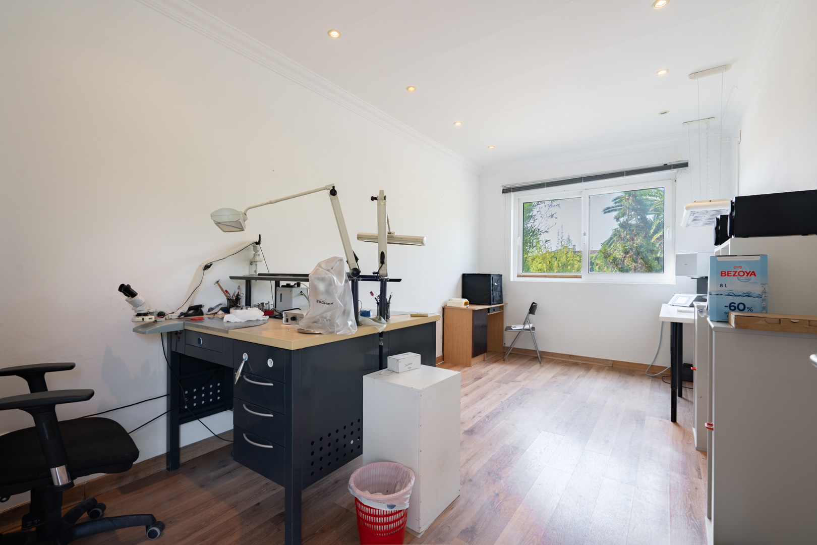 Commercial Property, For Sale