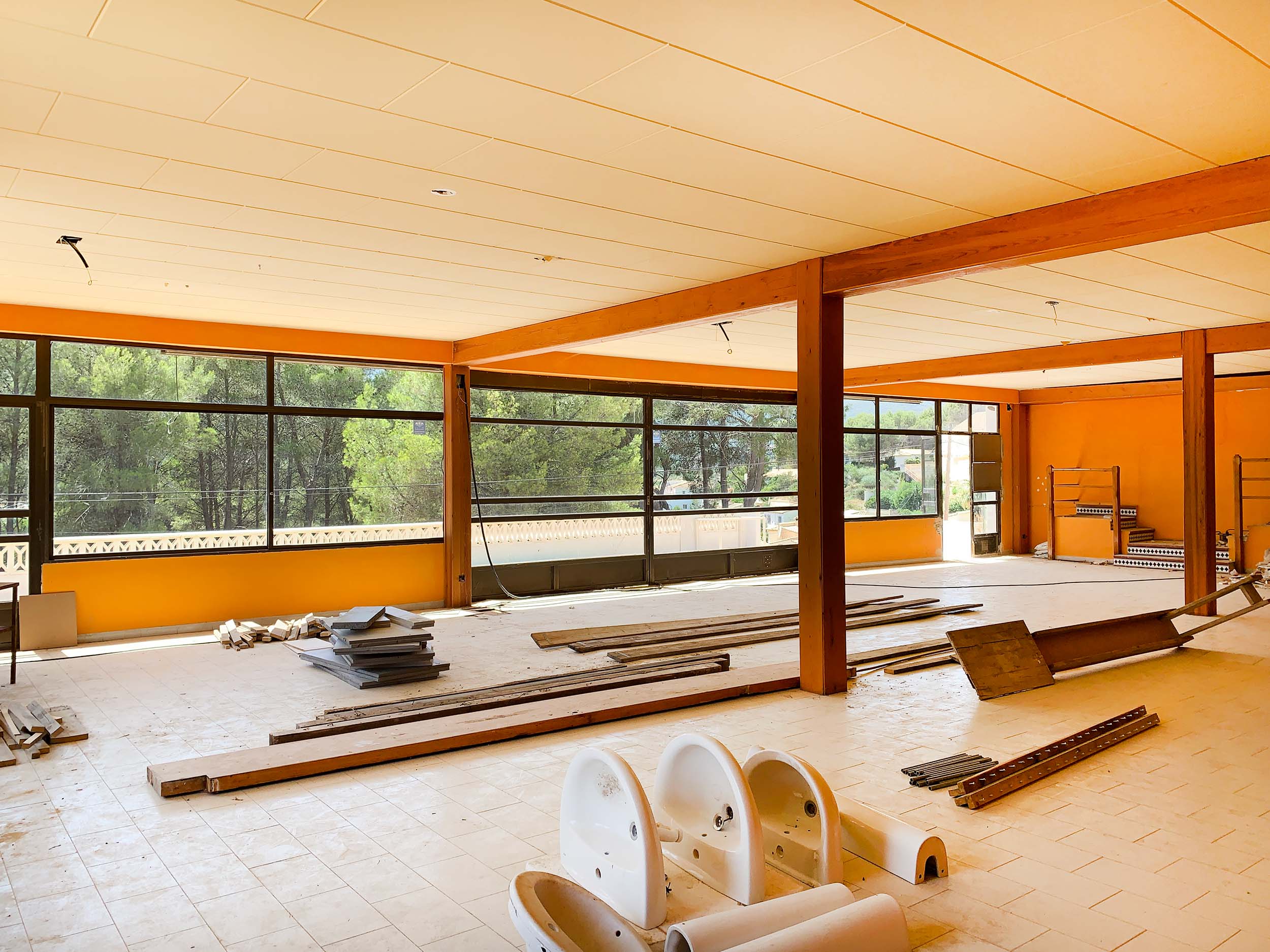 Commercial Property, For Sale