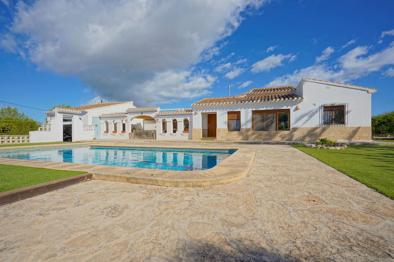3 Bed, 2 Bath, HouseFor Sale, Javea, Alicante