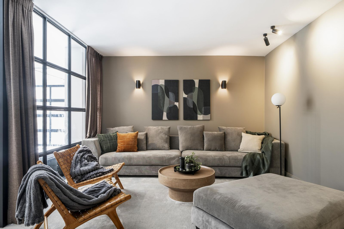 5 Bed, 4 Bath, HouseFor Sale, Nueva Andalucia, Malaga