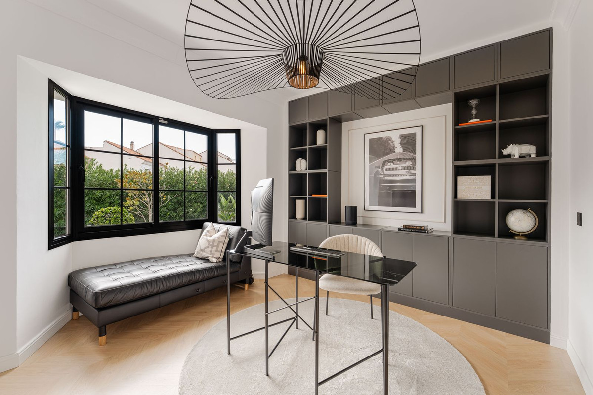 6 Bed, 4 Bath, HouseFor Sale, Atalaya, Malaga