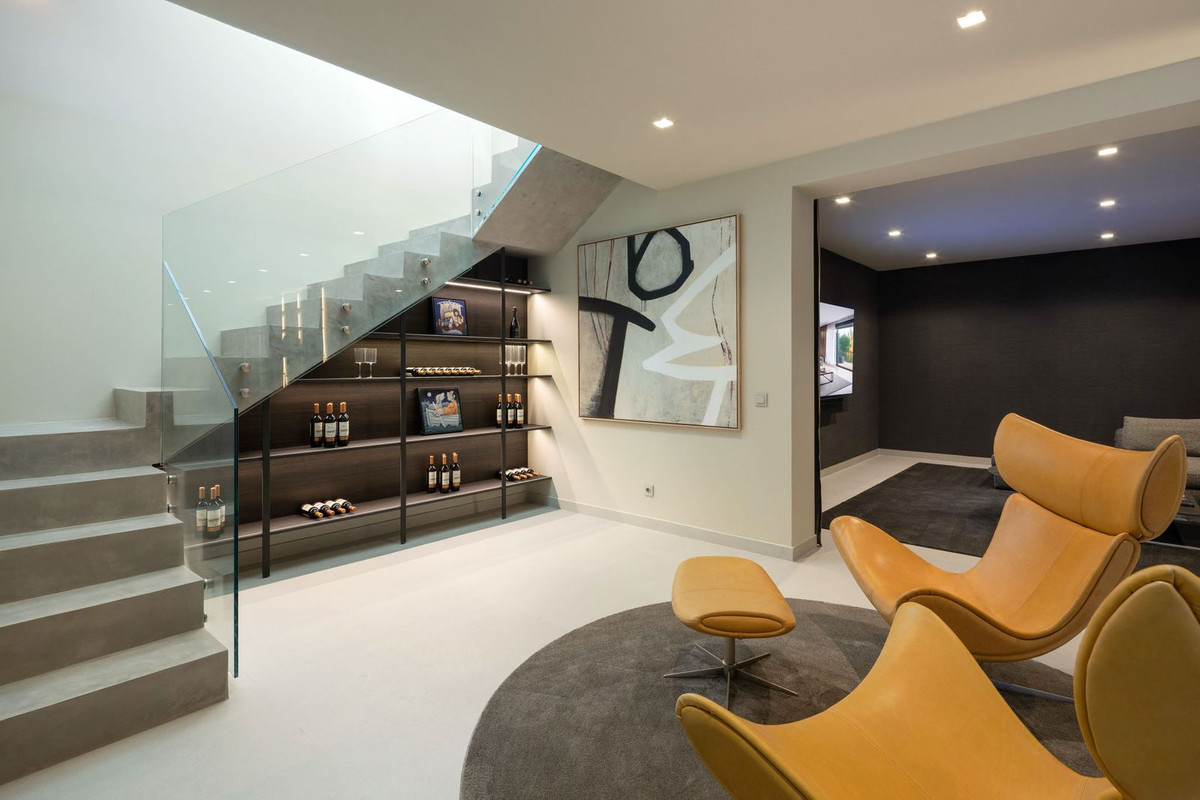 5 Bed, 5 Bath, HouseFor Sale, Los Flamingos Golf, Malaga