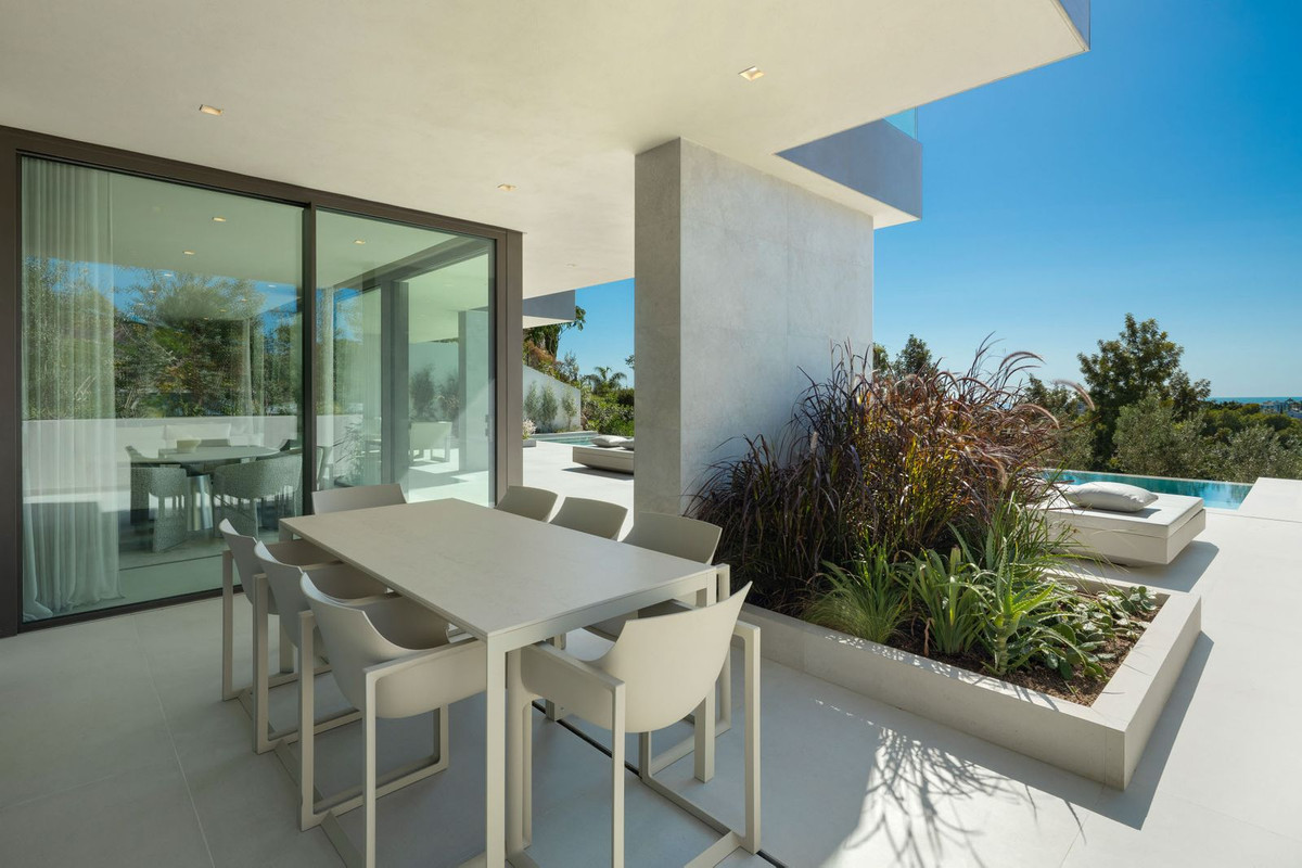 5 Bed, 5 Bath, HouseFor Sale, Los Flamingos Golf, Malaga