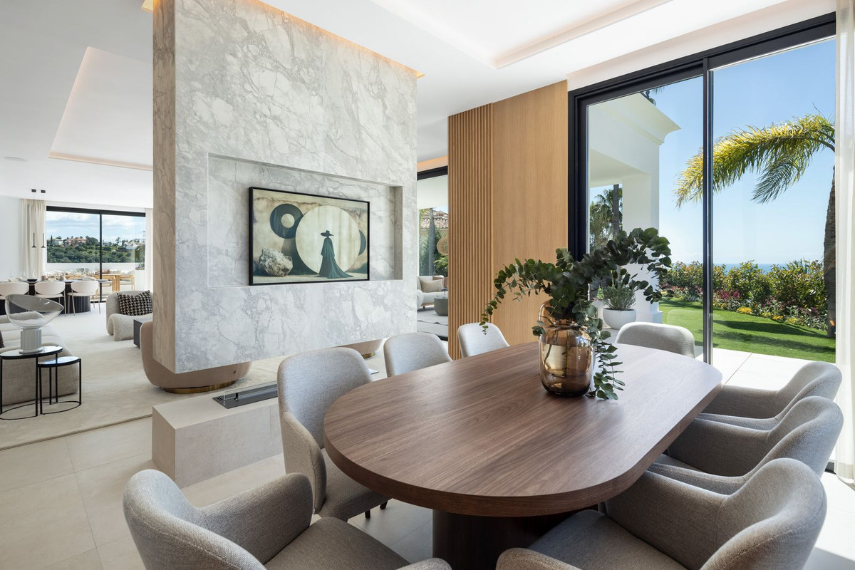 5 Bed, 5 Bath, HouseFor Sale, Los Arqueros Golf, Malaga