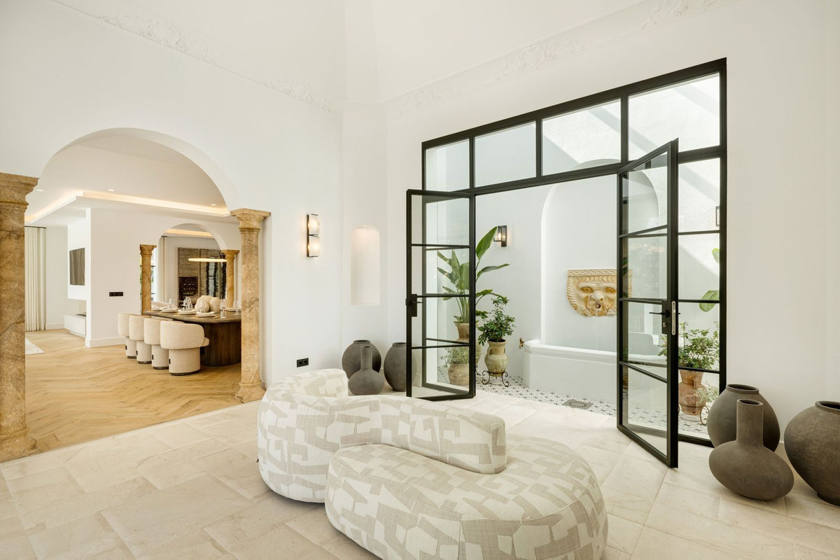 5 Bed, 7 Bath, HouseFor Sale, La Quinta, Malaga