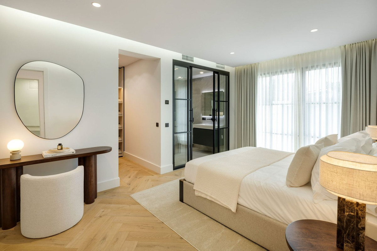 5 Bed, 7 Bath, HouseFor Sale, La Quinta, Malaga