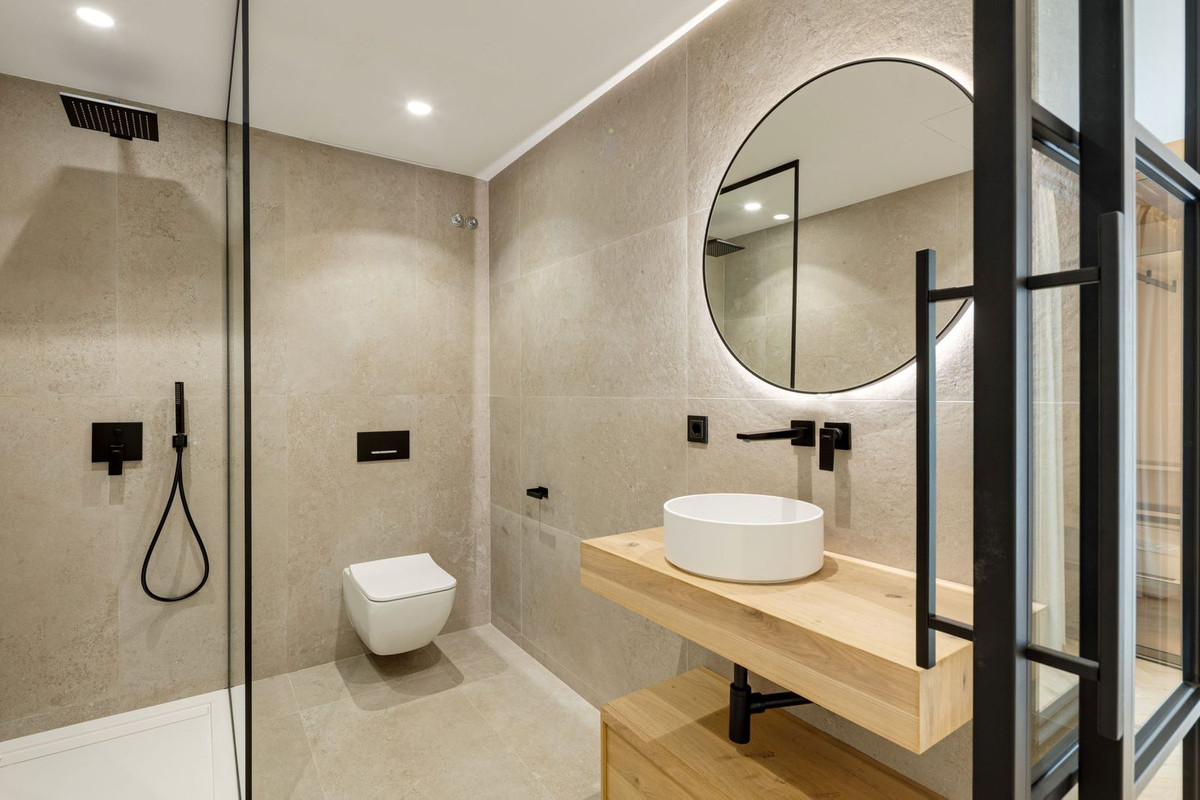 5 Bed, 7 Bath, HouseFor Sale, La Quinta, Malaga