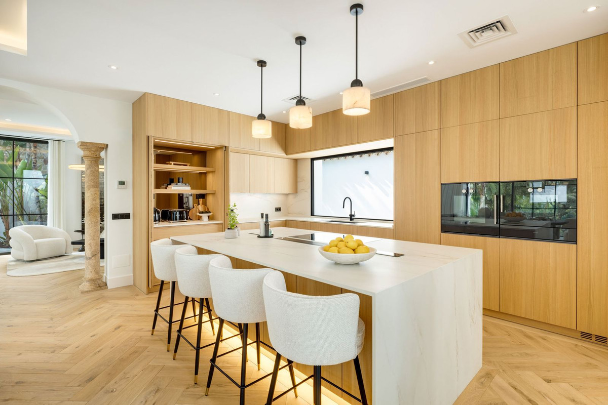 5 Bed, 7 Bath, HouseFor Sale, La Quinta, Malaga