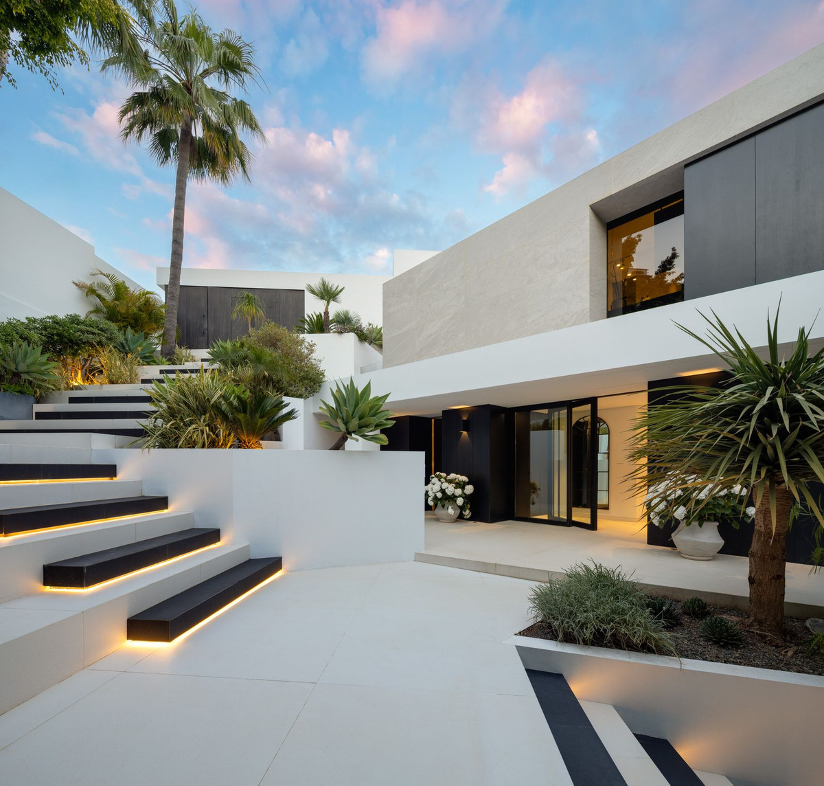 5 Bed, 6 Bath, HouseFor Sale, La Quinta, Malaga