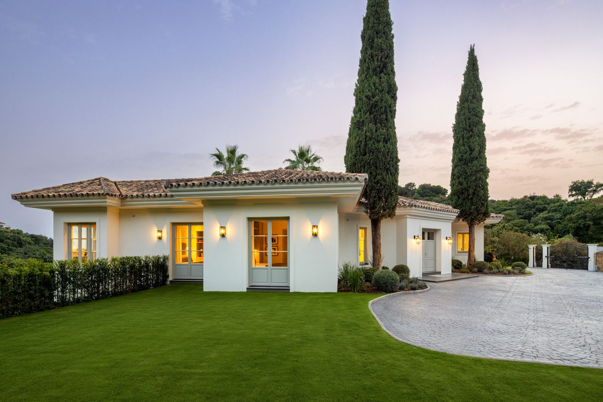 5 Bed, 6 Bath, HouseFor Sale, La Zagaleta, Malaga