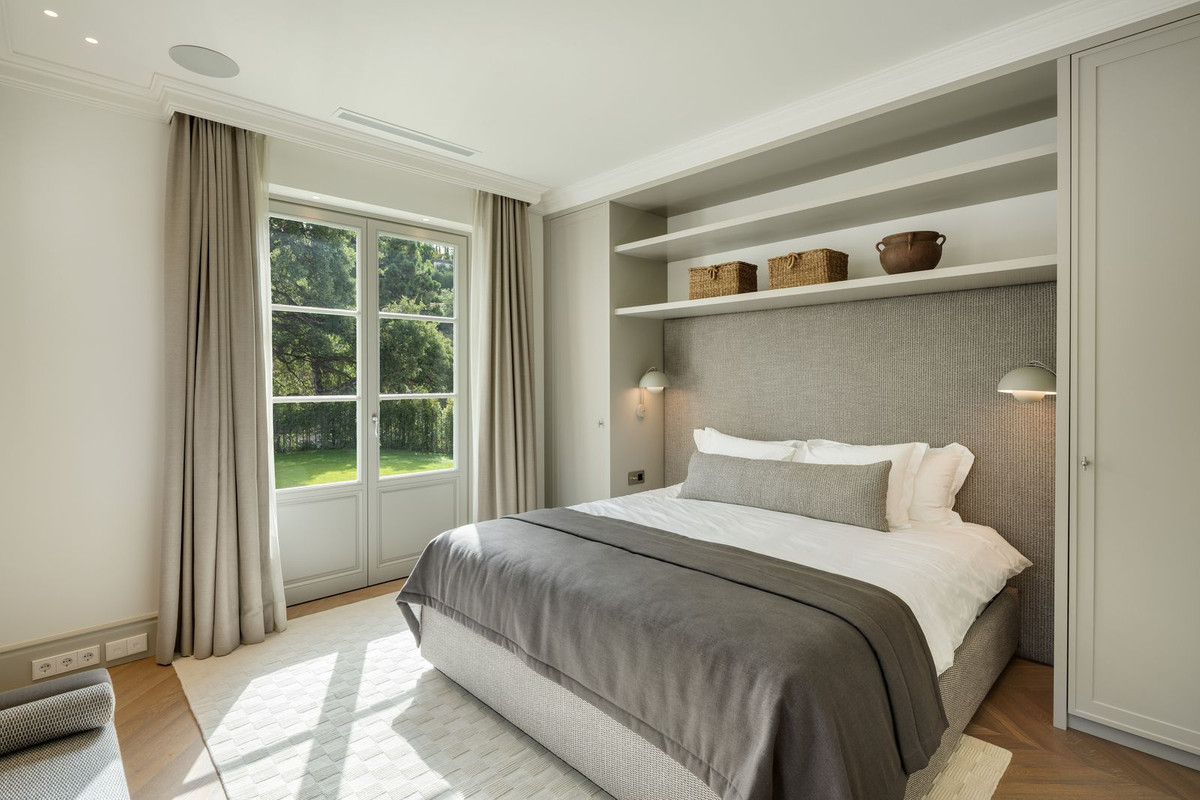 5 Bed, 6 Bath, HouseFor Sale, La Zagaleta, Malaga