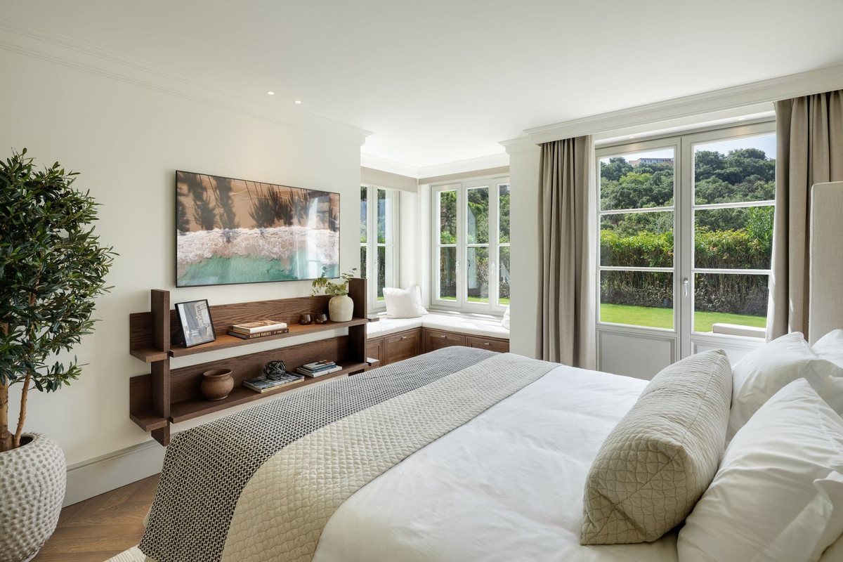 5 Bed, 6 Bath, HouseFor Sale, La Zagaleta, Malaga