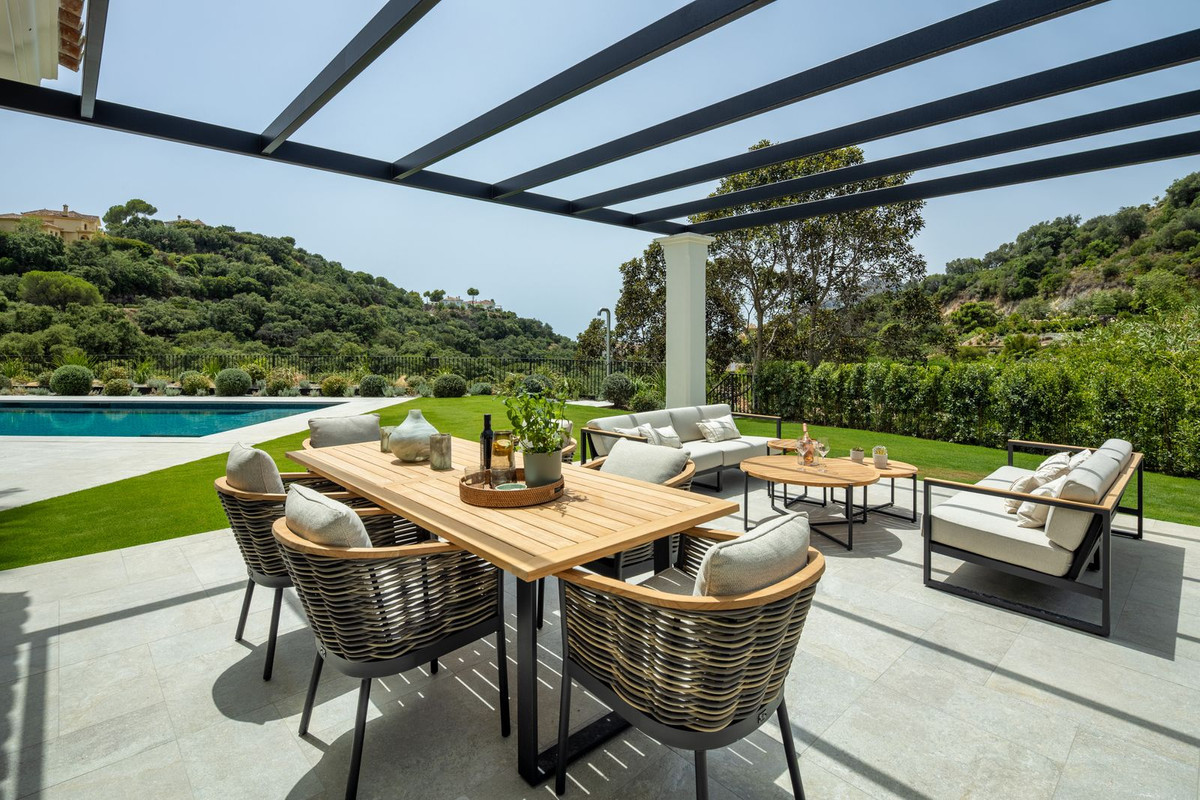 5 Bed, 6 Bath, HouseFor Sale, La Zagaleta, Malaga