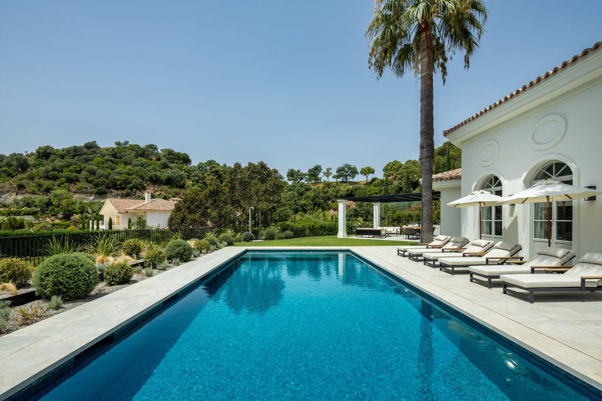 5 Bed, 6 Bath, HouseFor Sale, La Zagaleta, Malaga