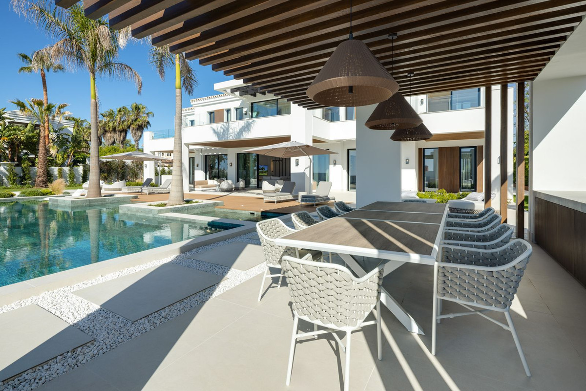 7 Bed, 7 Bath, HouseFor Sale, La Quinta, Malaga