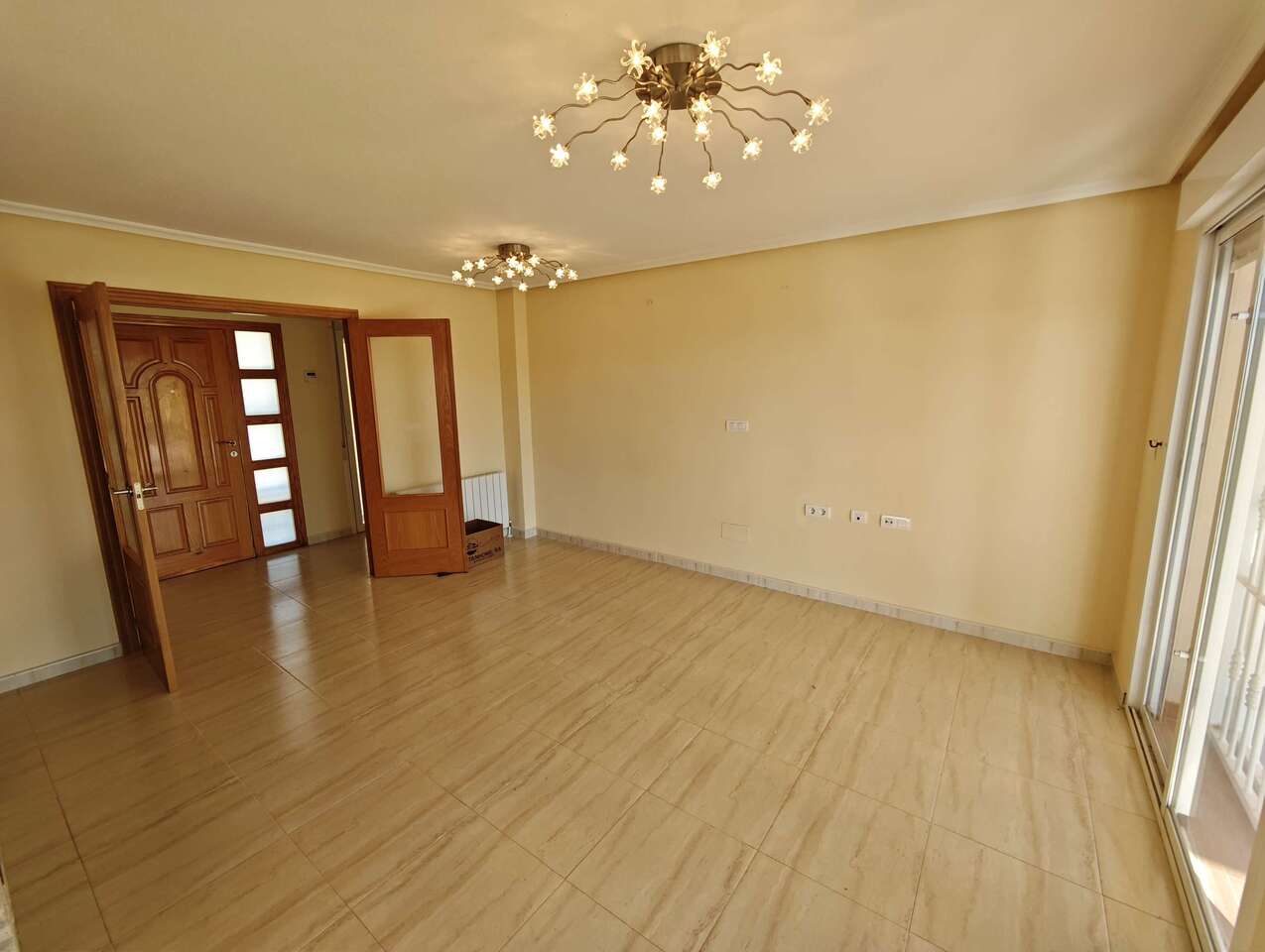 4 Bed, 3 Bath, HouseFor Sale, Pinoso, Alicante