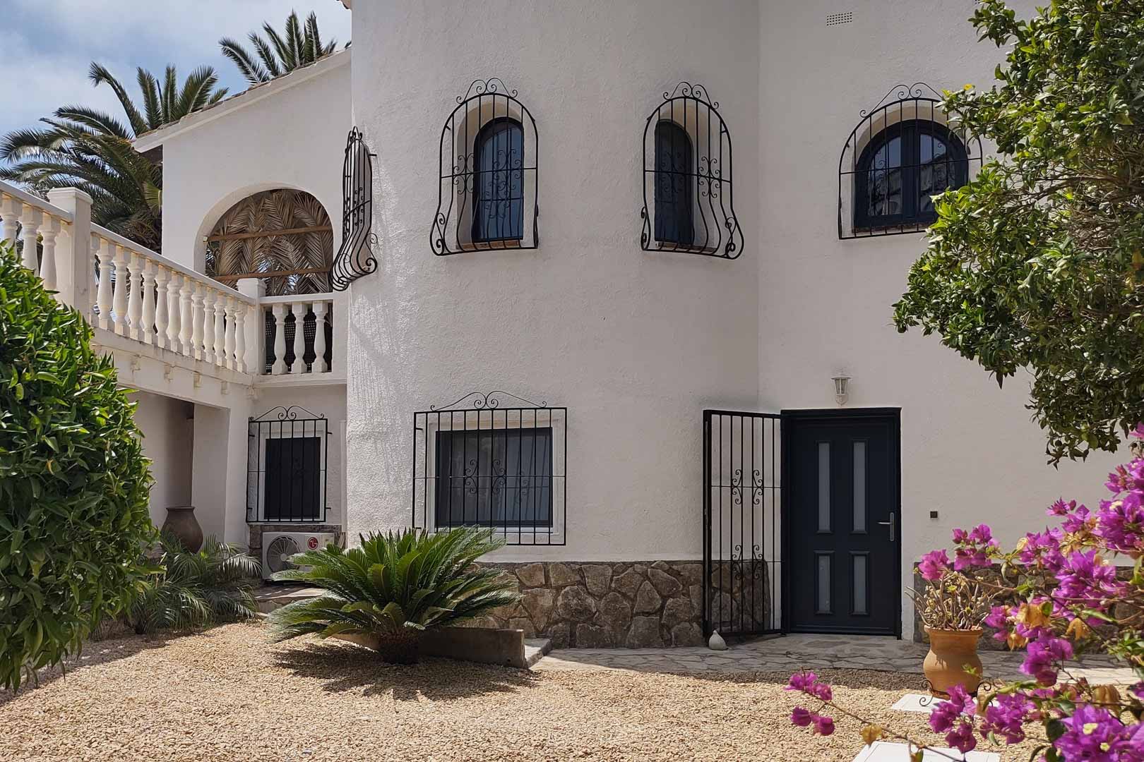 4 Bed, 2 Bath, HouseFor Sale, Benissa, Alicante