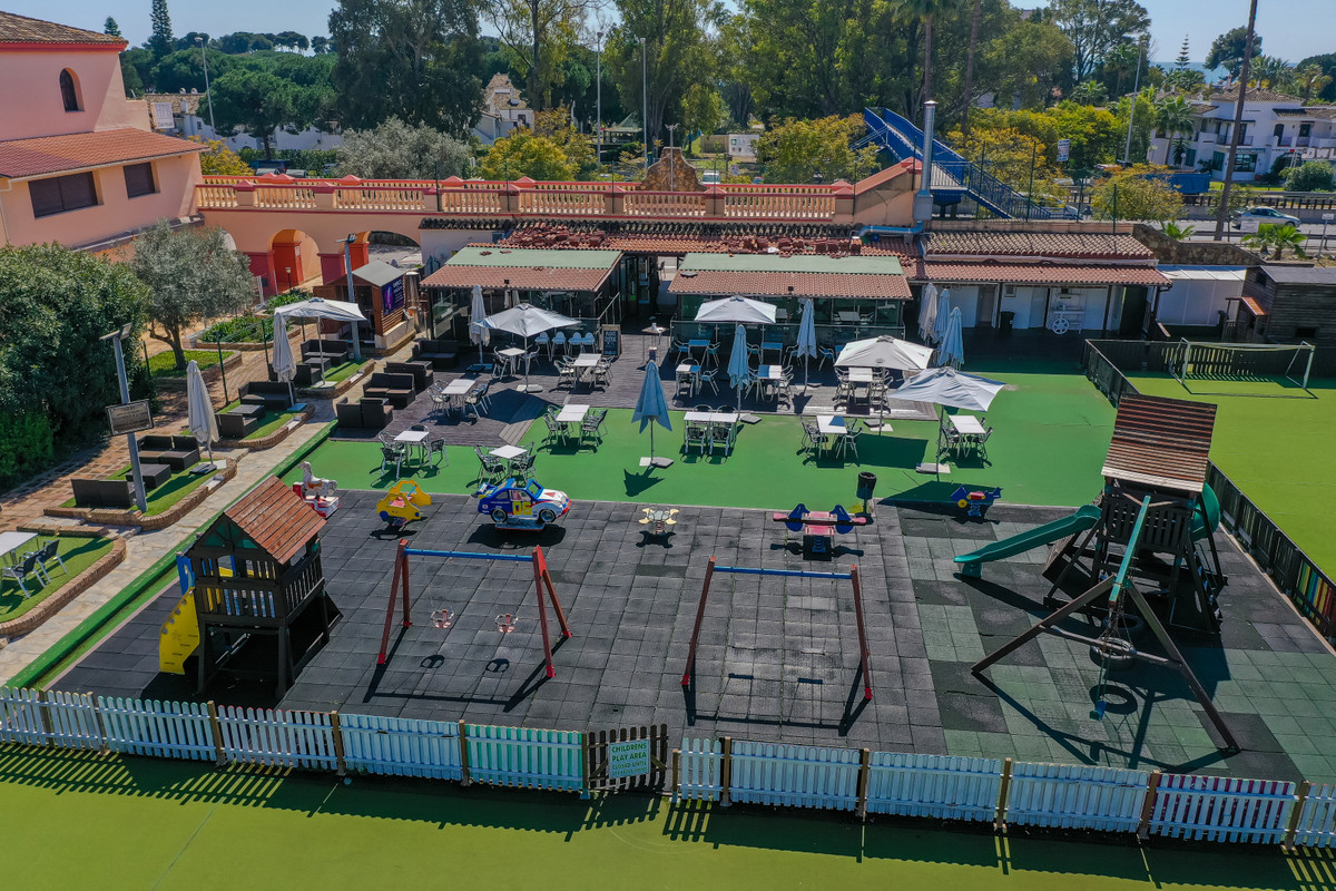 Commercial Property, For Sale