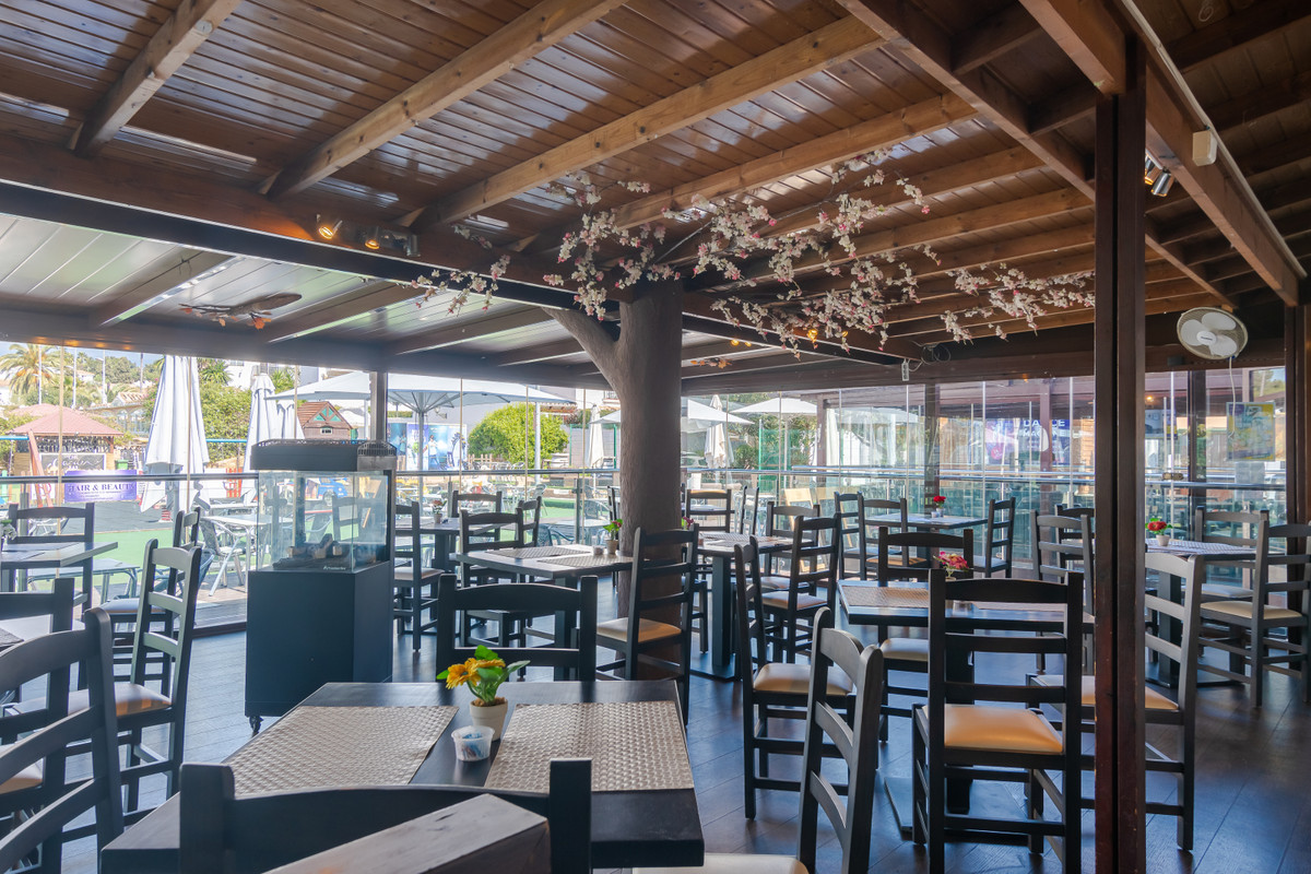 Commercial Property, For Sale