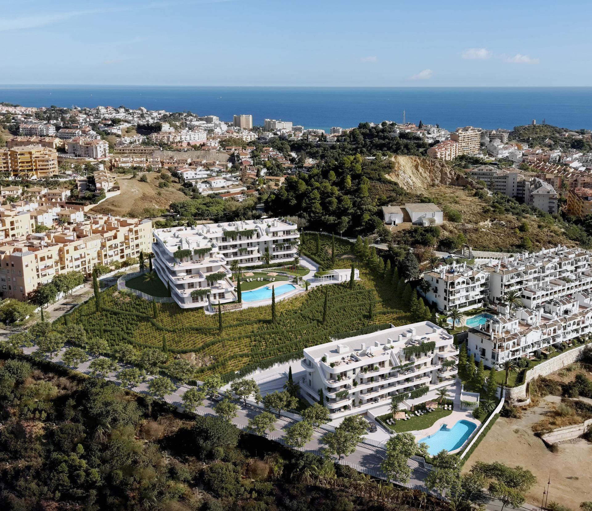 3 Bed, 2 Bath, ApartmentFor Sale, Fuengirola, Malaga