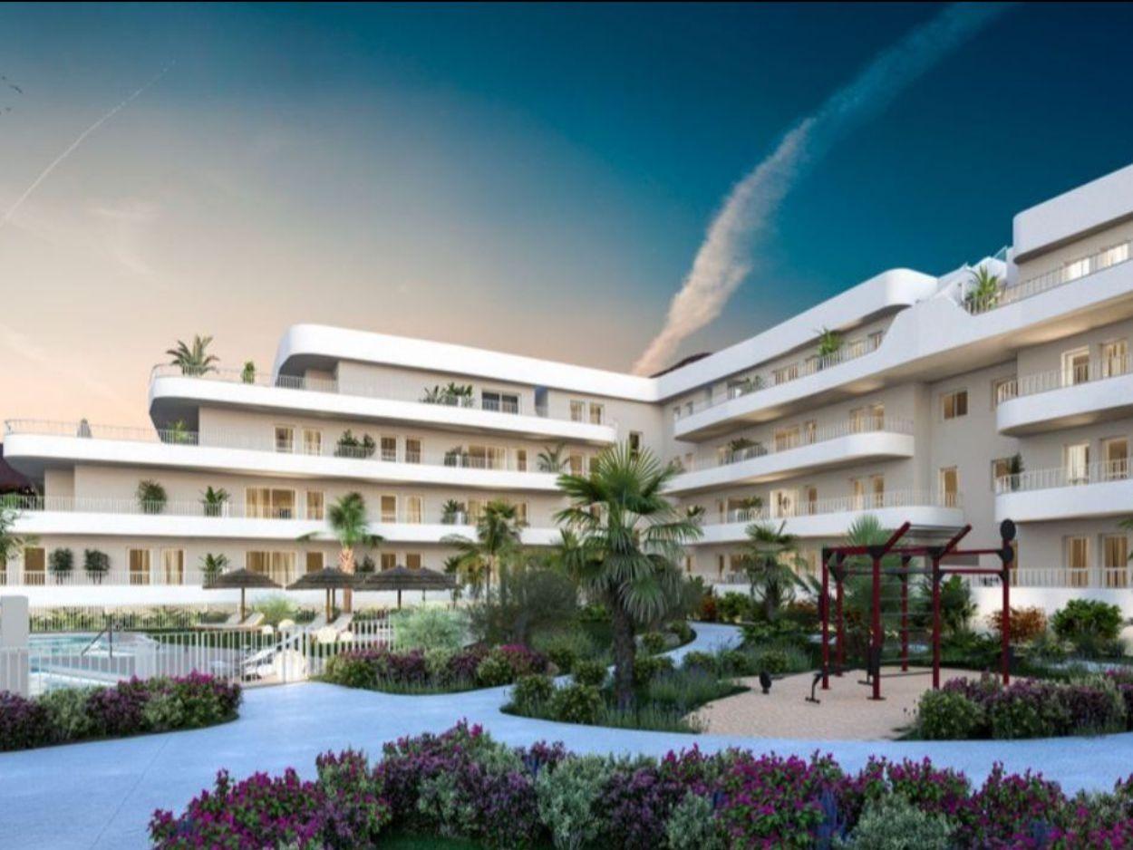 3 Bed, 2 Bath, ApartmentFor Sale, Fuengirola, Malaga