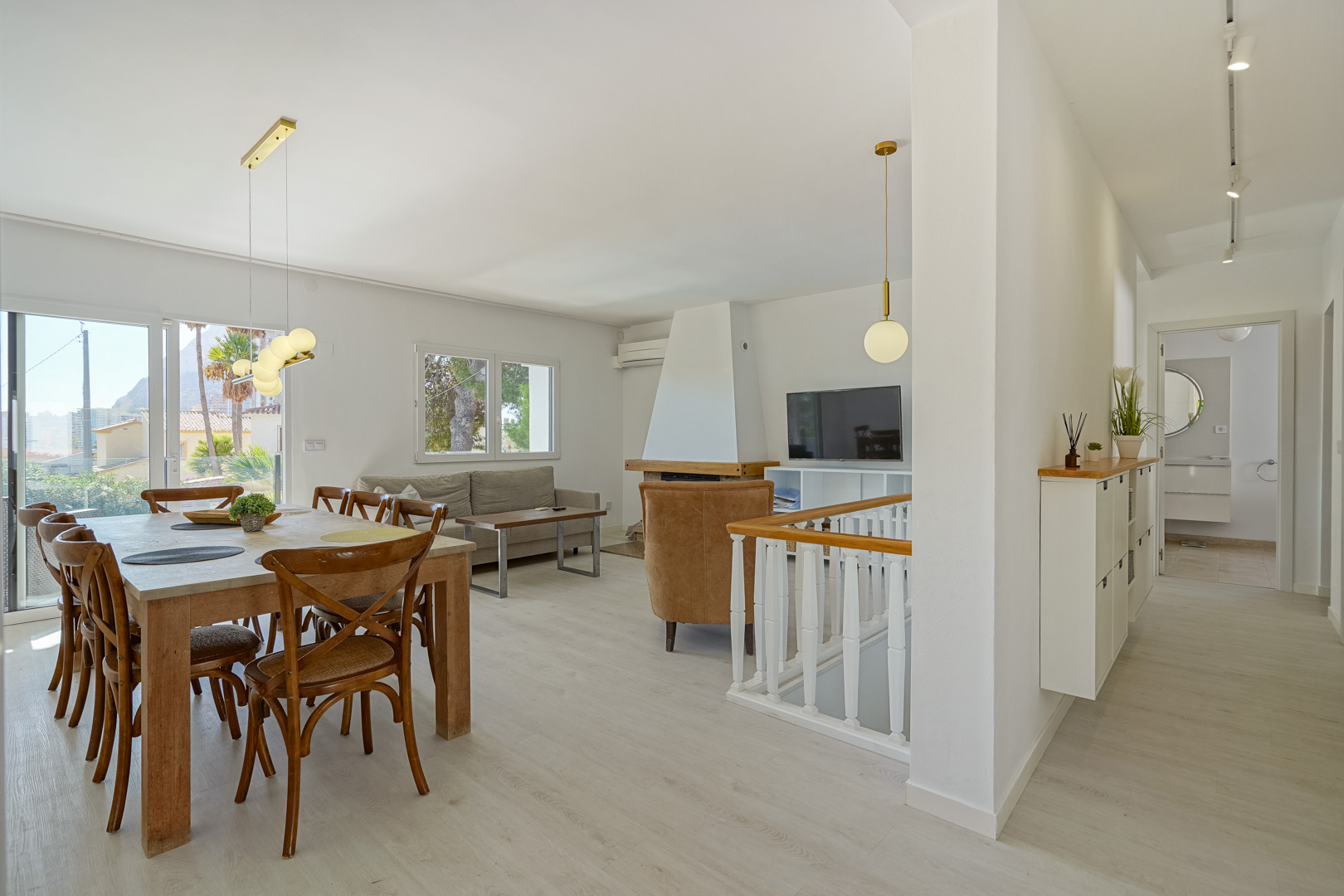 5 Bed, 2 Bath, HouseFor Sale, Calpe, Alicante