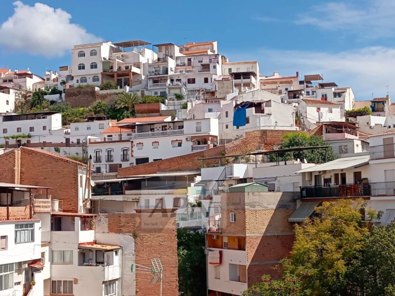 4 Bed, 2 Bath, HouseFor Sale, Álora, Malaga