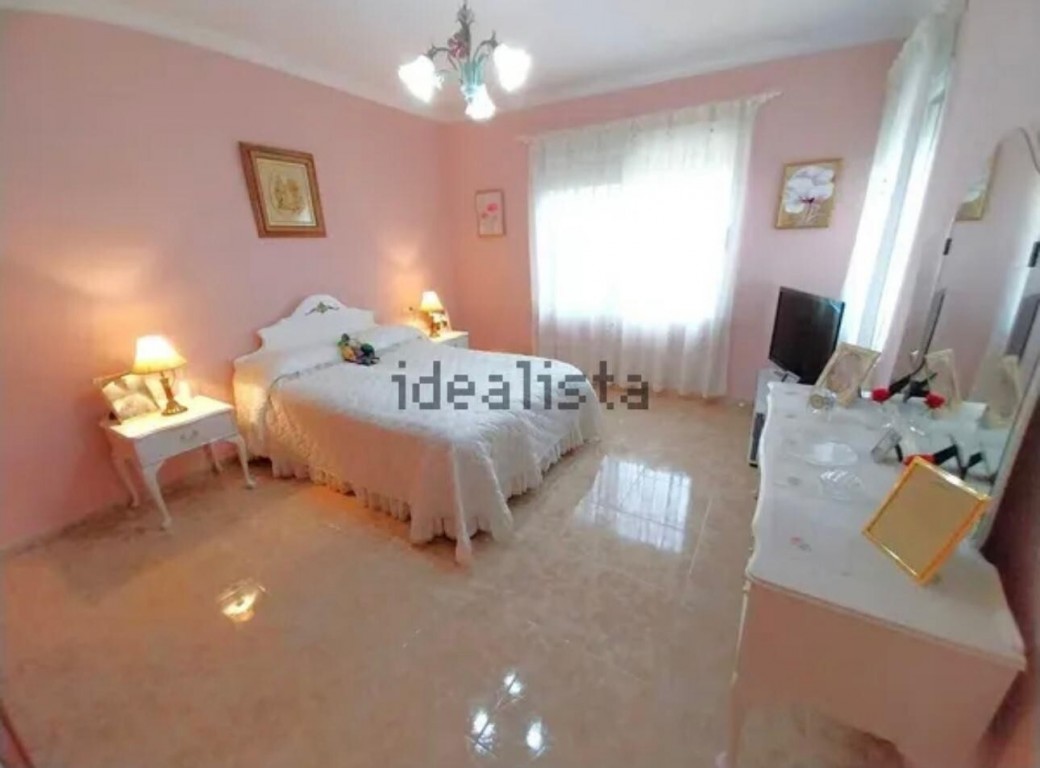 4 Bed, 2 Bath, HouseFor Sale, La Nucia, Alicante