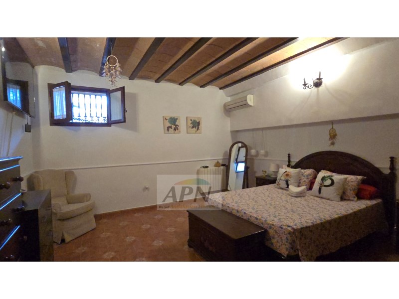 14 Bed, 7 Bath, HouseFor Sale, Pizarra, Malaga