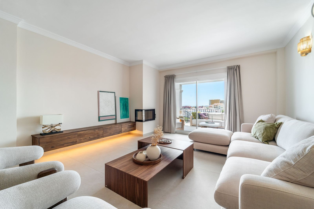 4 Bed, 4 Bath, HouseFor Sale, Fuengirola, Malaga