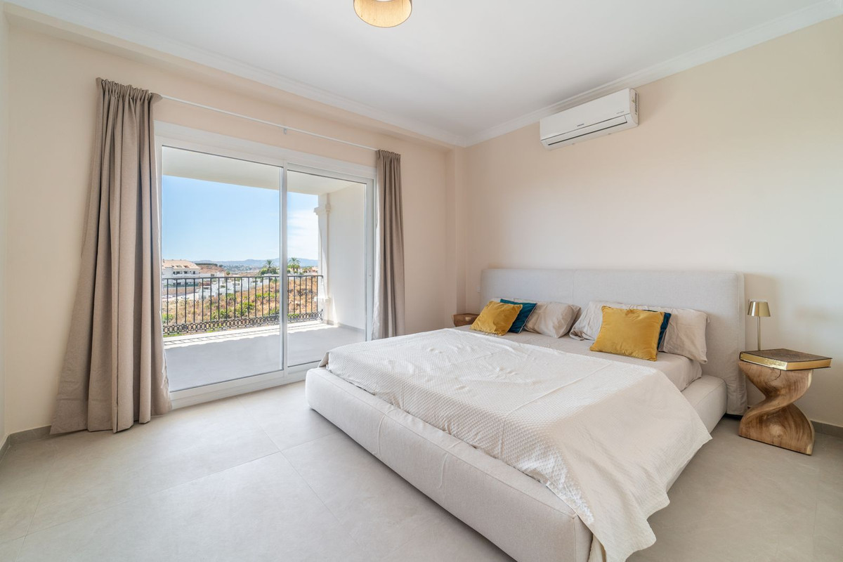 4 Bed, 4 Bath, HouseFor Sale, Fuengirola, Malaga