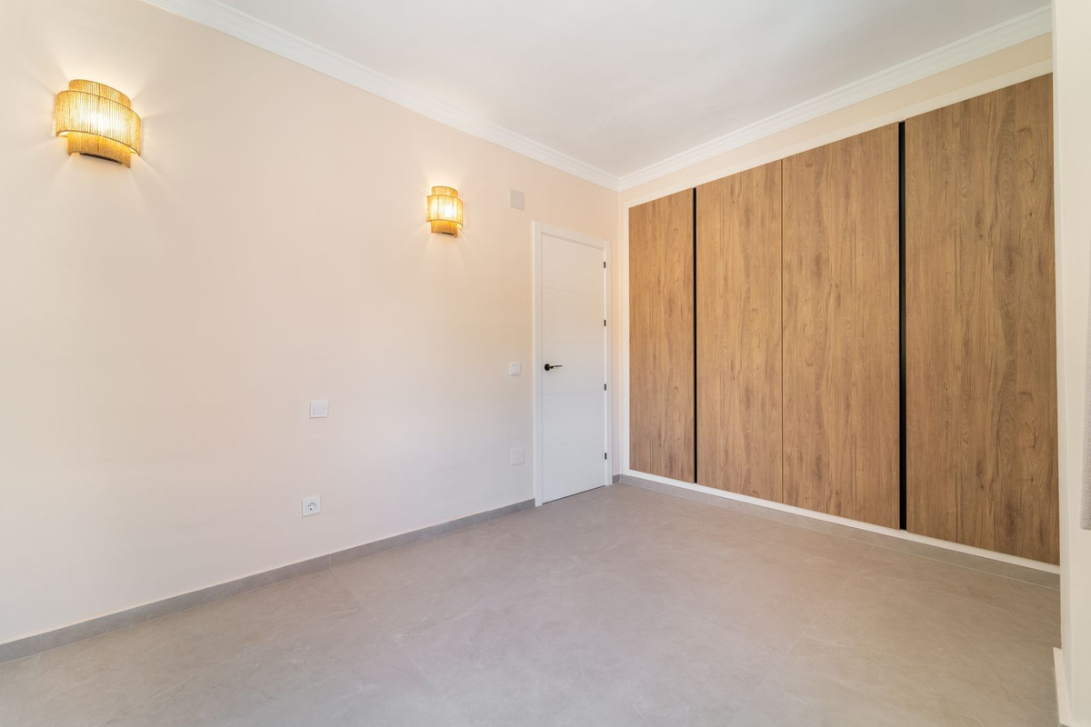 4 Bed, 4 Bath, HouseFor Sale, Fuengirola, Malaga