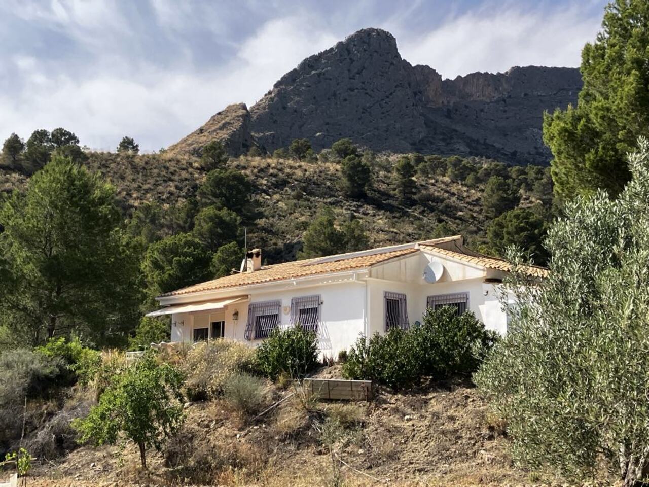 3 Bed, 2 Bath, HouseFor Sale, Finestrat, Alicante