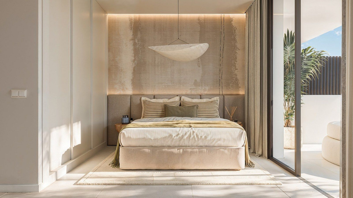 2 Bed, 2 Bath, ApartmentFor Sale, New Golden Mile, Malaga