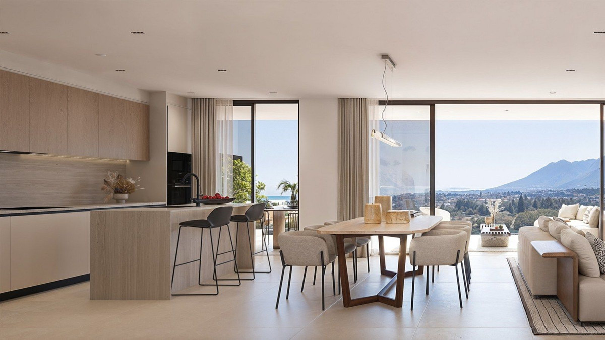 3 Bed, 2 Bath, ApartmentFor Sale, New Golden Mile, Malaga