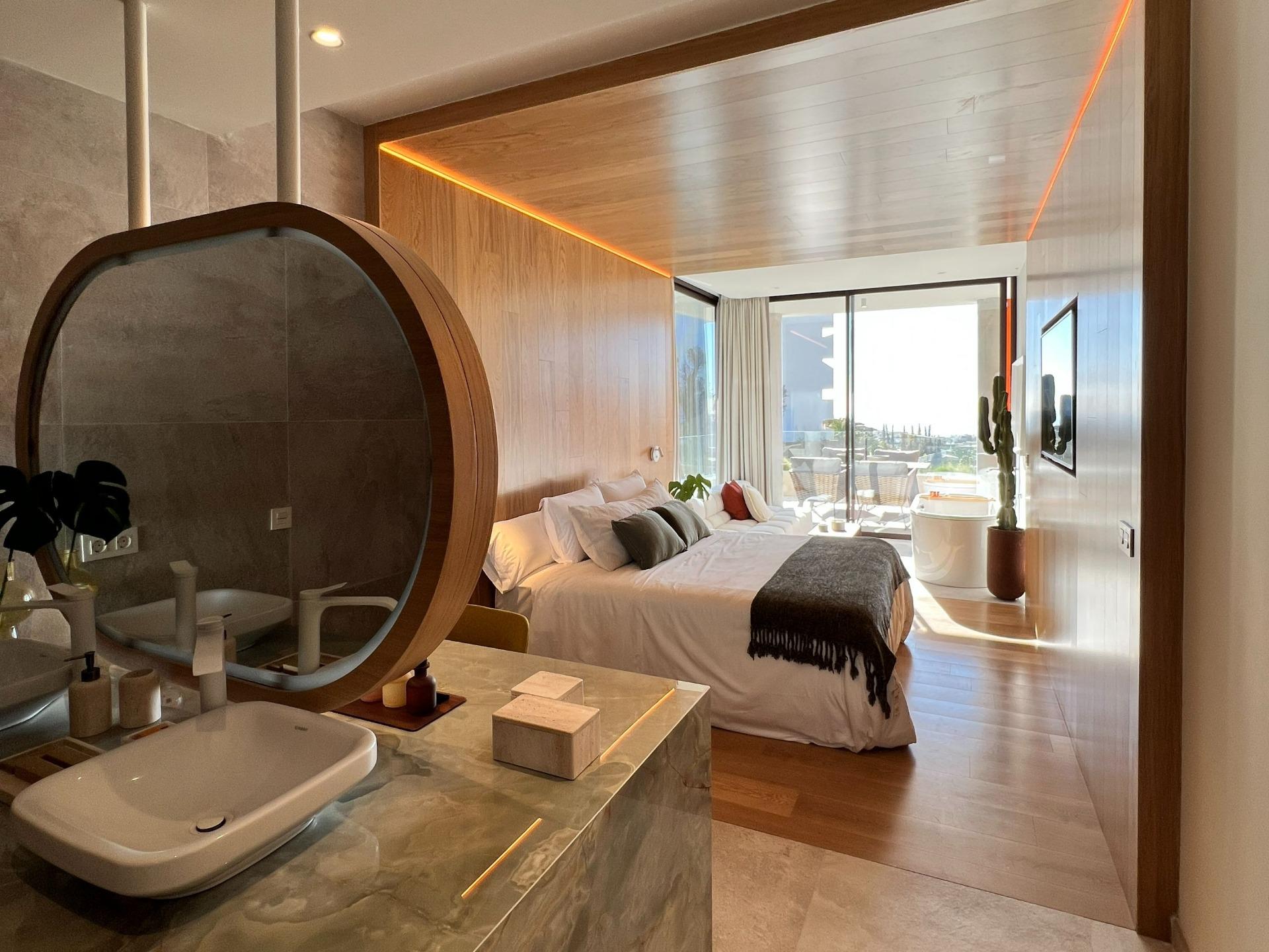 2 Bed, 2 Bath, ApartmentFor Sale, Fuengirola, Malaga