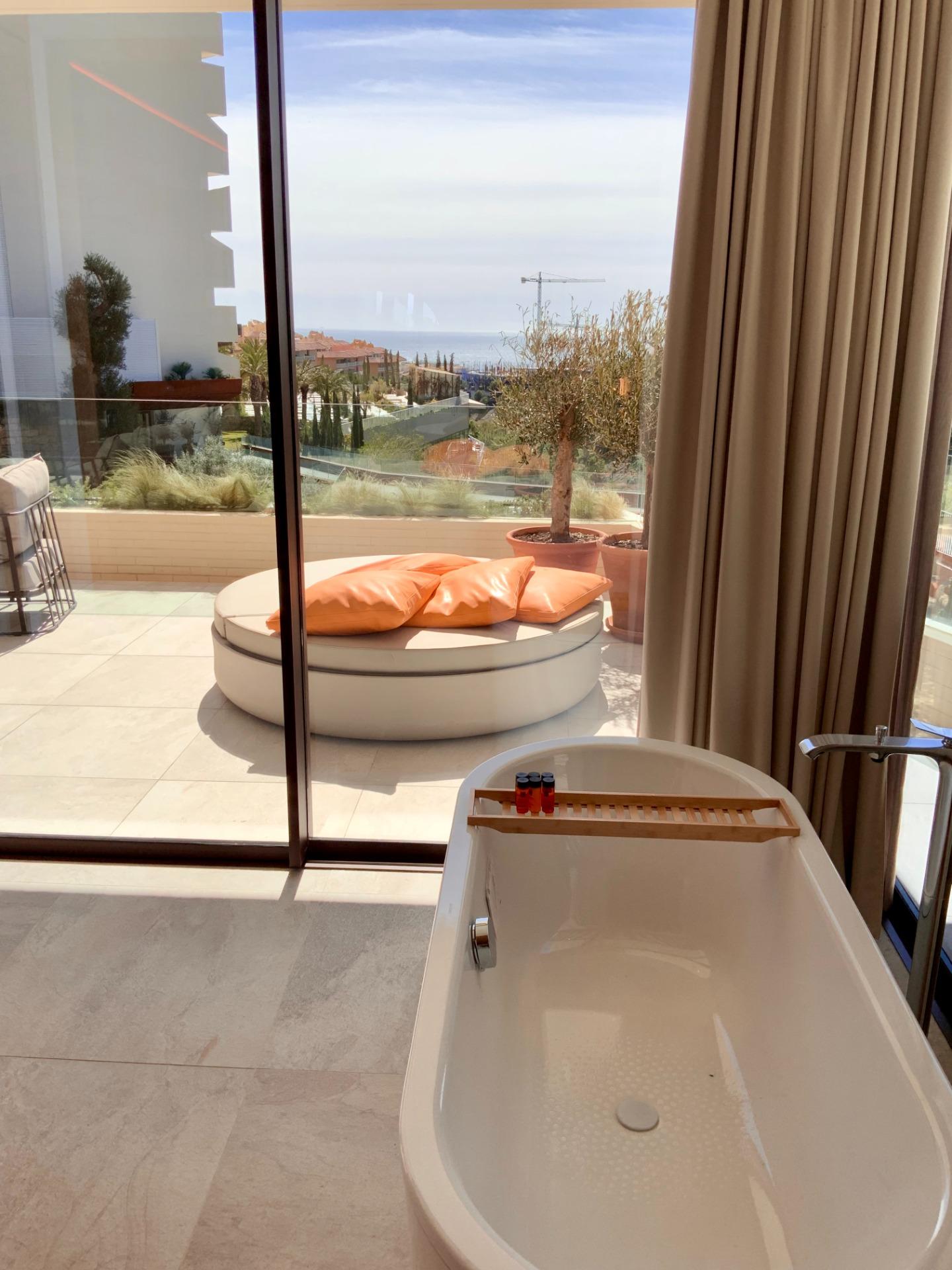 2 Bed, 2 Bath, ApartmentFor Sale, Fuengirola, Malaga