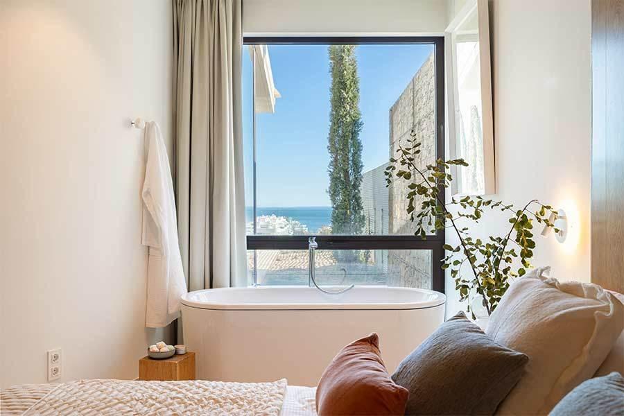 4 Bed, 3 Bath, HouseFor Sale, Fuengirola, Malaga