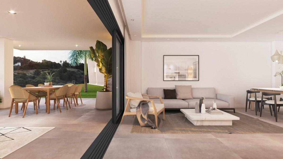 4 Bed, 3 Bath, ApartmentFor Sale, Estepona, Malaga